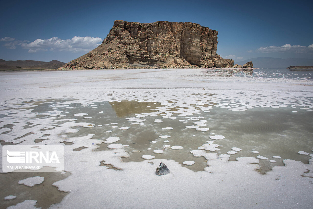 امکان خروج دریاچه ارومیه از وضعیت بحرانی وجود دارد